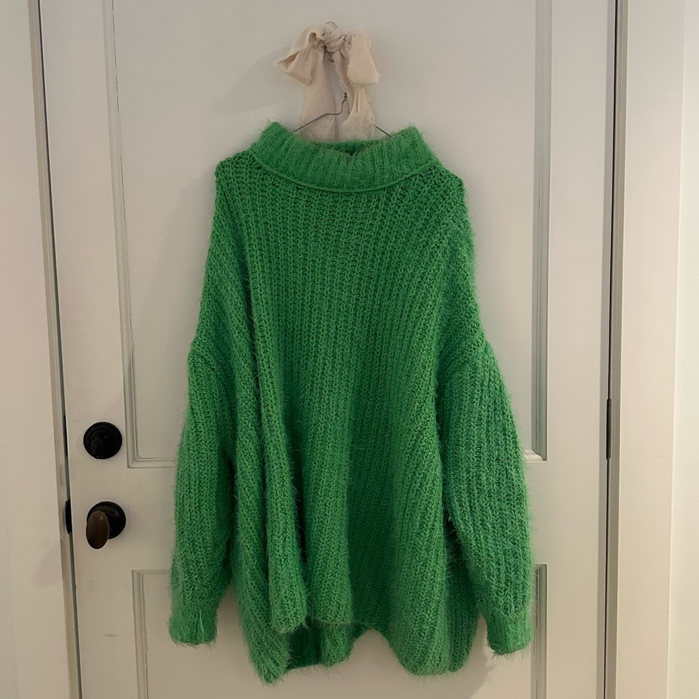 Free People Green Oasis Tunic Pullover size small